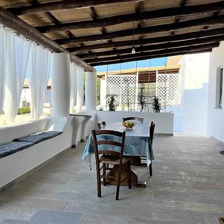 Casa Rina, In Centro A * Malfa (Salina)