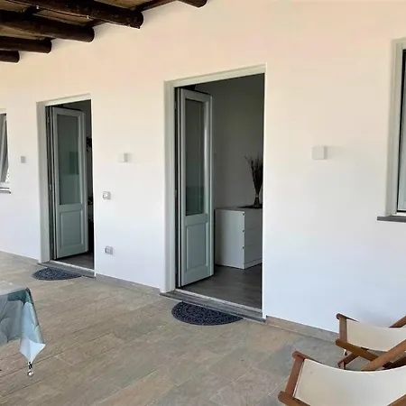 Hébergement de vacances Casa Rina, In Centro A Malfa (Salina)